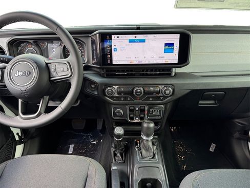 New 2025 Jeep Gladiator Sport image 11