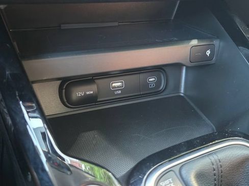 Used 2025 Kia Soul EX FWD image 27