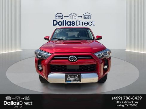 Used 2024 Toyota 4Runner TRD Off-Road image 3