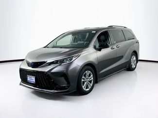 Used 2022 Toyota Sienna XSE AWD/4WD video 1