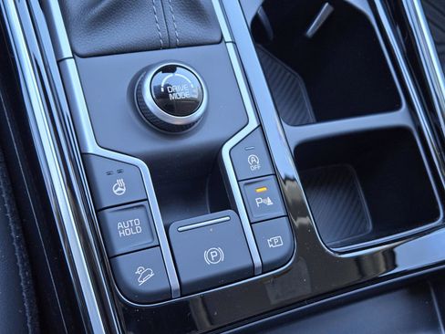 New 2026 Kia Sorento S image 32