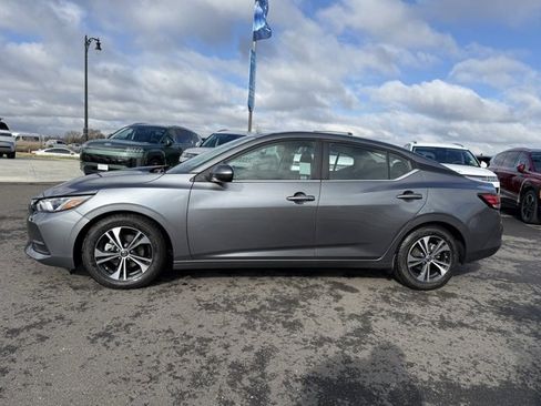 Used 2021 Nissan Sentra SV image 4