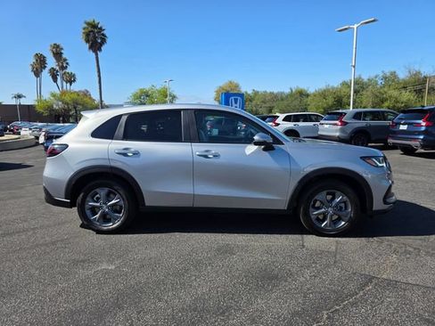 New 2027 Honda HR-V LX image 5