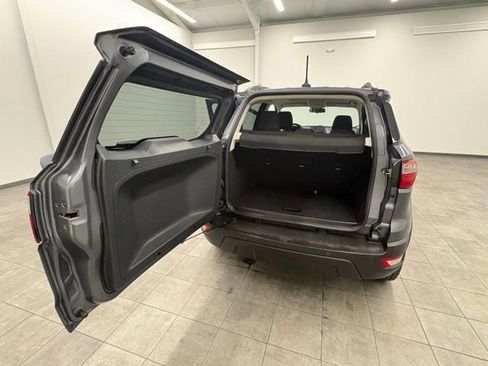 Used 2020 Ford EcoSport SE w/ SE Convenience Package image 8