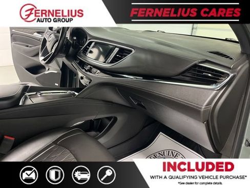 Used 2023 Buick Enclave Avenir w/ Avenir Technology Package AWD/4WD image 35