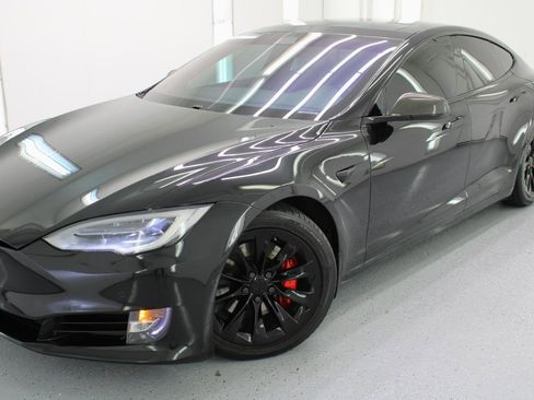 Used 2017 Tesla Model S 75D image 13