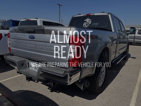 Used 2022 Ford F250 XL w/ STX Appearance Package AWD/4WD image 4