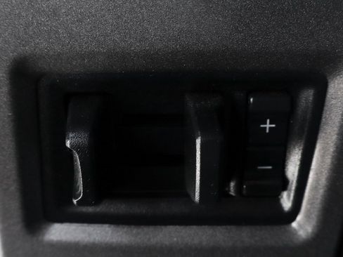 Used 2022 Ford F350 XL w/ Power Equipment Group image 33