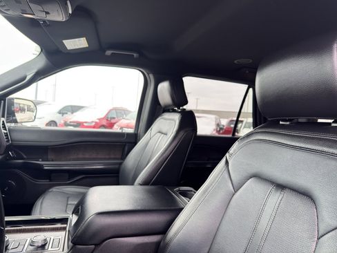 Used 2019 Ford Expedition Max Limited w/ Driver Assistance Package image 28