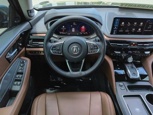 Used 2025 Acura MDX FWD w/ Technology Package image 17