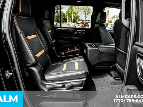 Used 2024 GMC Yukon XL AT4 w/ Technology Package image 24