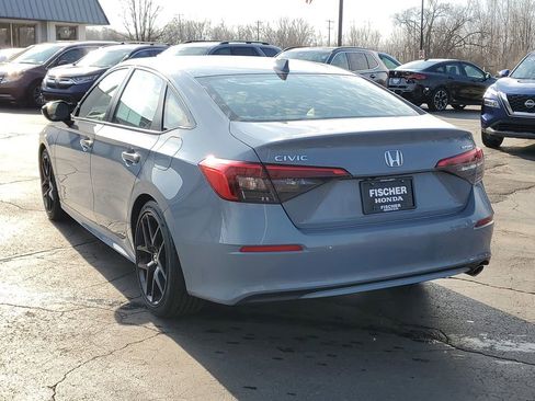 Used 2024 Honda Civic Sport image 4