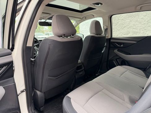 Used 2020 Subaru Outback Premium image 6