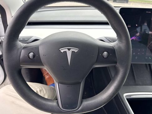 Used 2021 Tesla Model 3 Long Range AWD/4WD image 11