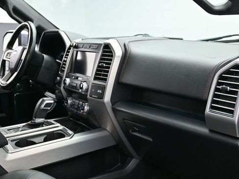 Used 2019 Ford F150 Platinum w/ Equipment Group 701A Luxury image 28