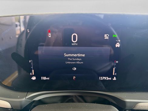 Used 2025 Buick Envista Avenir FWD image 21