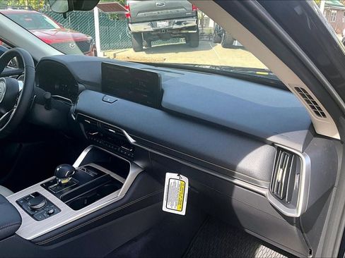 New 2026 MAZDA CX-90 Plug-In Hybrid w/ Preferred image 16