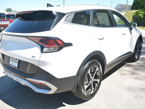 Used 2024 Kia Sportage EX AWD/4WD image 5