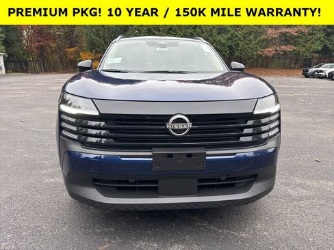 New 2026 Nissan Kicks SV w/ SV Premium Package image 2