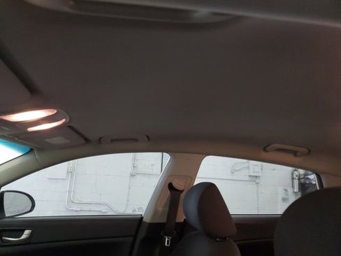 Used 2017 Kia Optima LX image 22