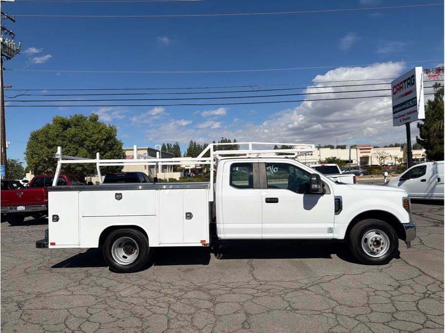 Used 2019 Ford F350 XL w/ XL Value Package RWD image 2