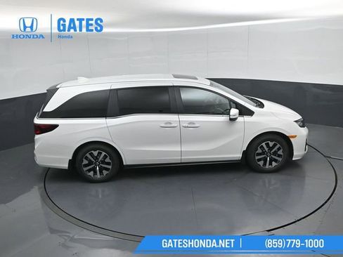 New 2026 Honda Odyssey EX-L image 52