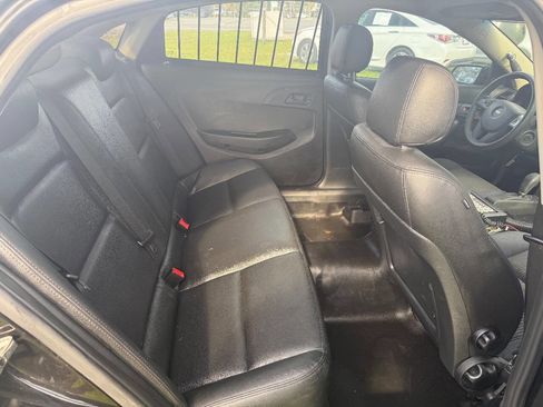 Used 2013 Chevrolet Caprice image 8