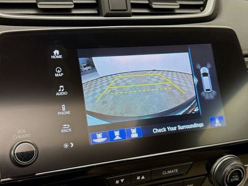 Used 2021 Honda CR-V Touring image 14