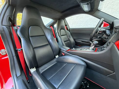 Used 2013 Porsche 911 Carrera 4S image 33