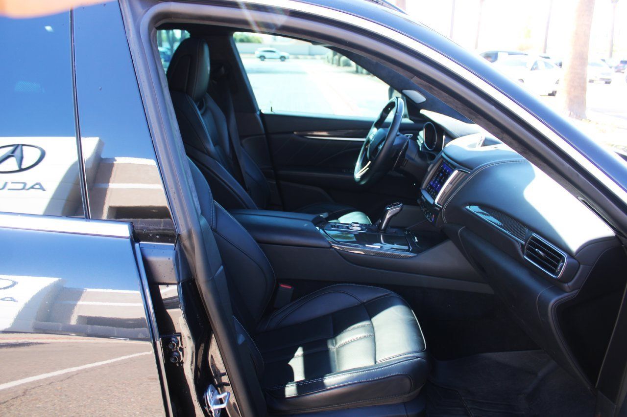 Used 2019 Maserati Levante GTS AWD/4WD image 14