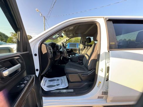 Used 2021 Chevrolet Silverado 2500 LT w/ Z71 Off-Road Package image 17