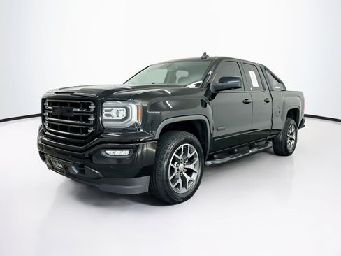 Used 2017 GMC Sierra 1500 SLT AWD/4WD image 3