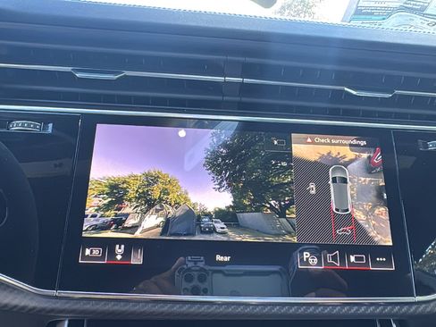 New 2026 Audi RS Q8 performance image 19