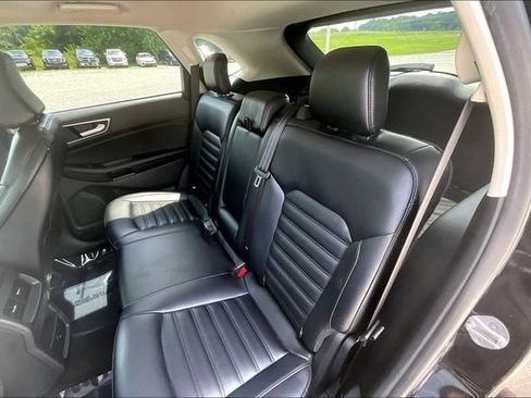 Used 2024 Ford Edge SEL AWD/4WD image 24