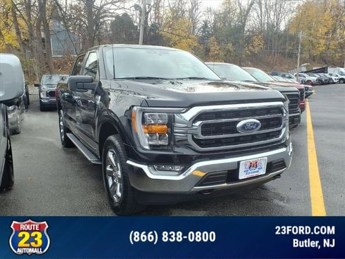 Certified 2022 Ford F150 XLT w/ Equipment Group 302A High image 8