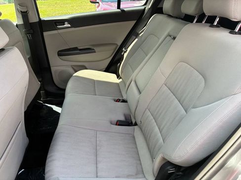 Used 2020 Kia Sportage LX FWD image 25
