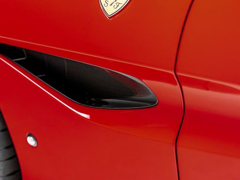 Used 2023 Ferrari Portofino M RWD image 29