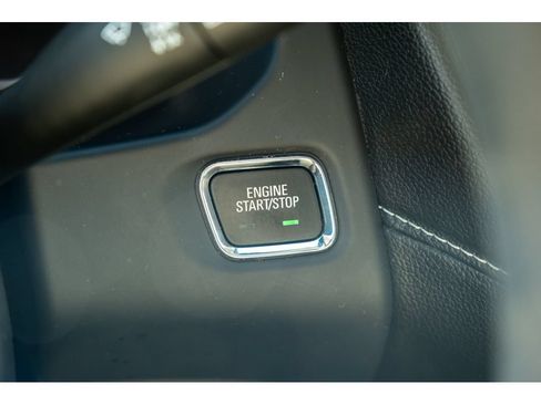 Used 2021 GMC Acadia SLE FWD image 31