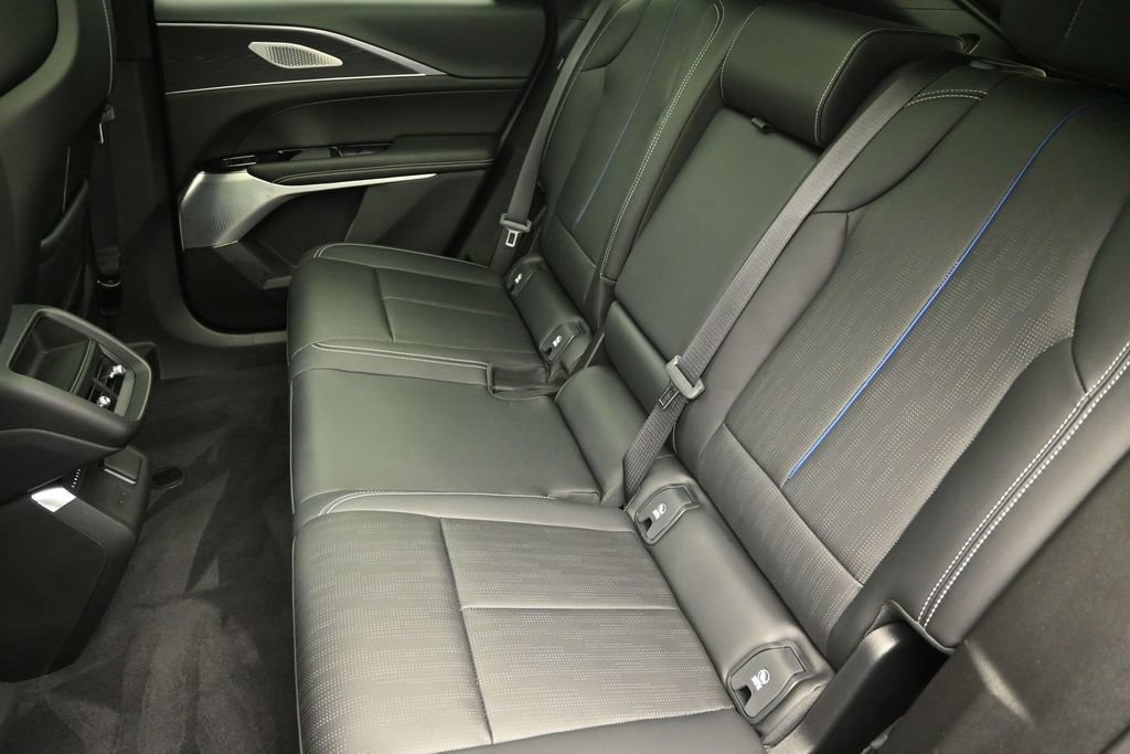 Certified 2025 Cadillac Lyriq Sport AWD/4WD image 24