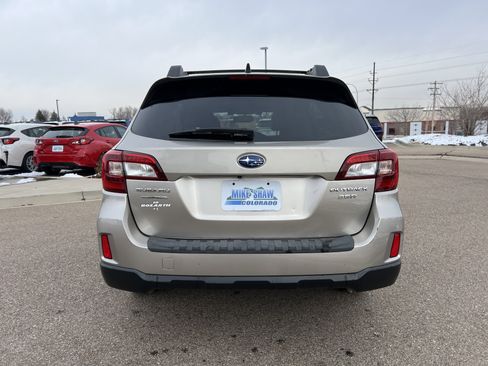 Used 2016 Subaru Outback 3.6R Limited image 12