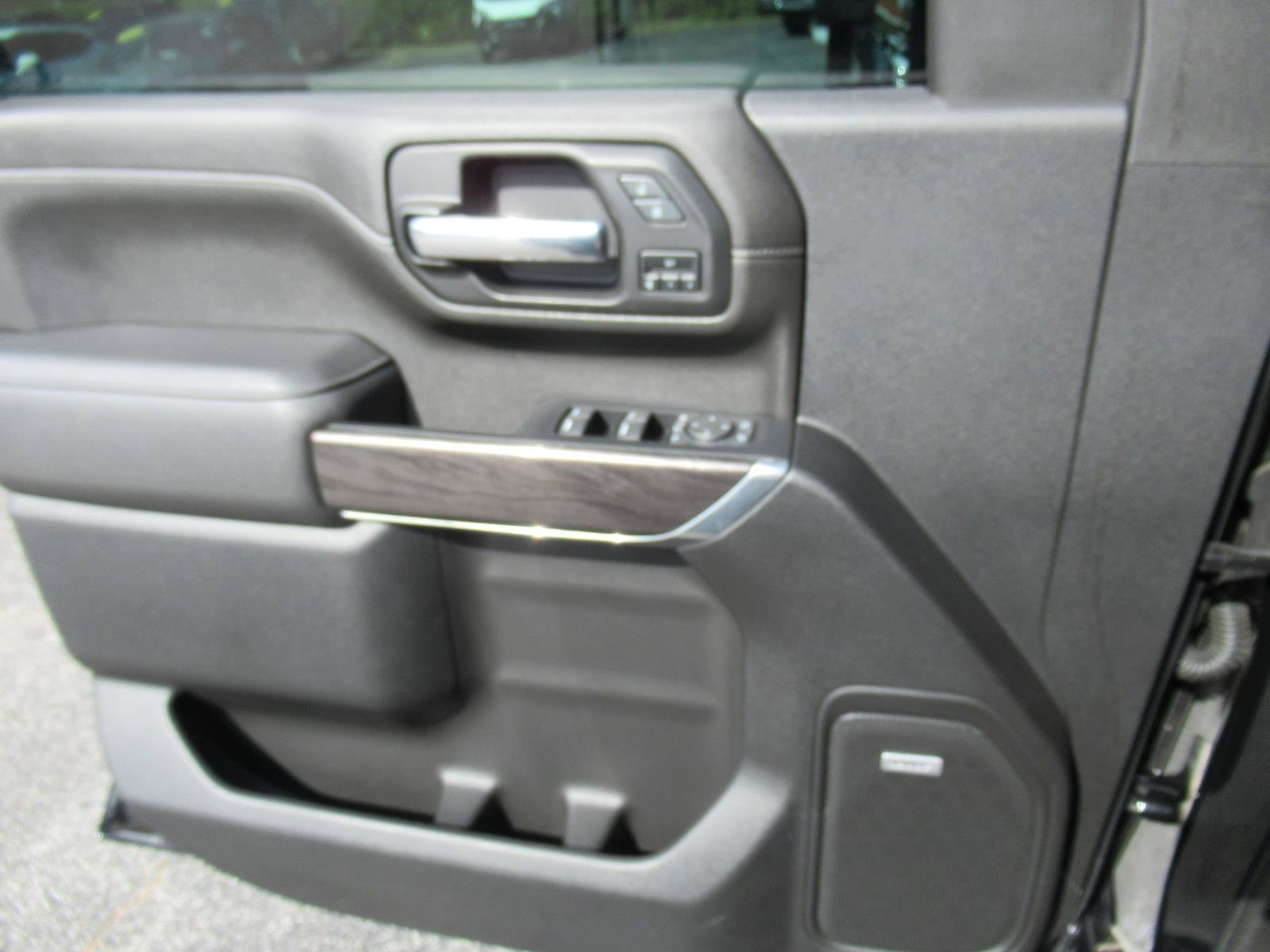 Used 2023 Chevrolet Silverado 2500 LTZ w/ LTZ Convenience Package AWD/4WD image 23