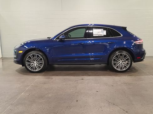 New 2026 Porsche Macan image 2