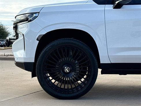 Used 2024 Chevrolet Tahoe RST w/ Luxury Package image 5