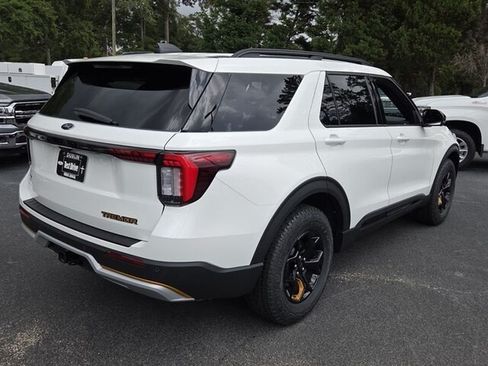 Used 2026 Ford Explorer Tremor w/ Tremor Ultimate Package AWD/4WD image 14