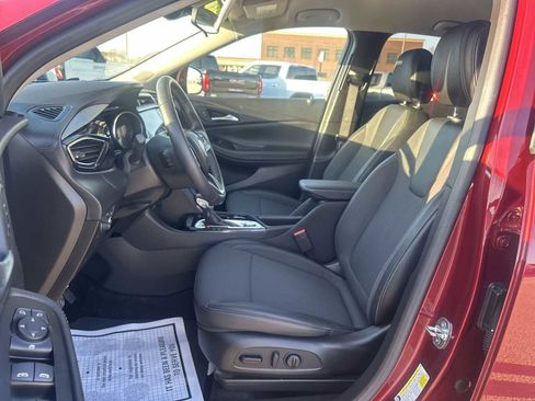 Used 2023 Buick Encore GX Select w/ Sport Touring Package image 18
