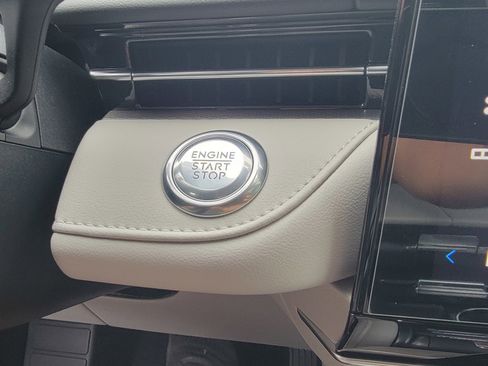 New 2026 Lincoln Nautilus Premier w/ Equipment Group 102A image 23