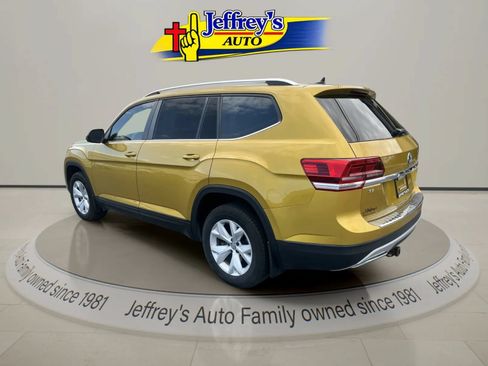Used 2018 Volkswagen Atlas SE AWD/4WD image 3