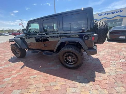 Used 2023 Jeep Wrangler Unlimited Sport AWD/4WD image 31