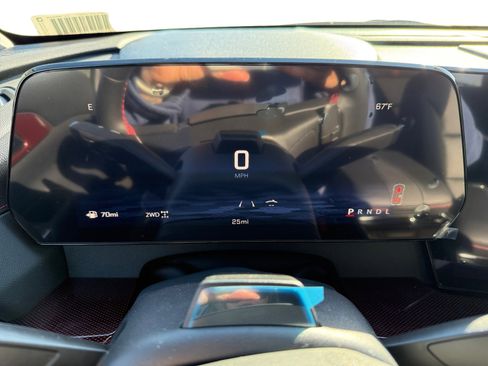 New 2026 Chevrolet Traverse RS image 11