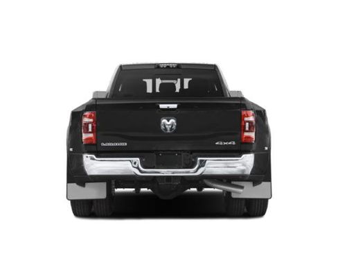 Used 2019 RAM 3500 Laramie w/ Black Appearance Package AWD/4WD image 8